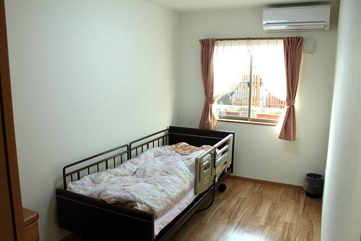 http://www.nagomi0753.jp/imgs/room-3.jpg
